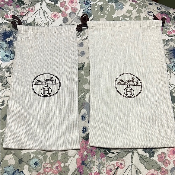 Hermes Handbags - Hermès Beige Drawstring Dust Bags bundle of 2